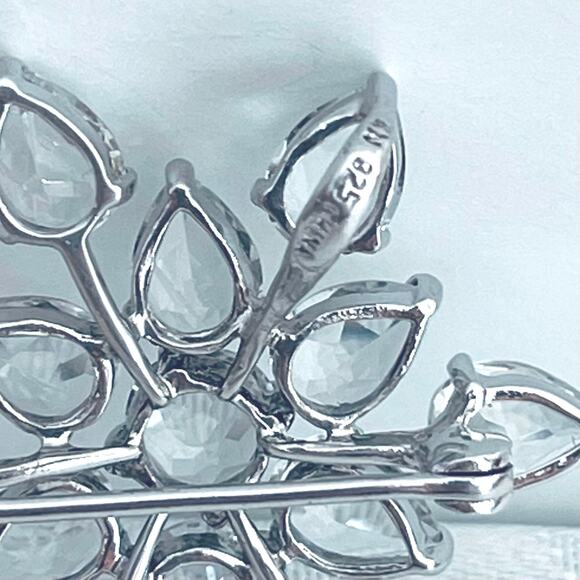 Vintage Sterling Silver Snowflake Starburst Brooch Pendant Crystal 925 - Picture 8 of 11